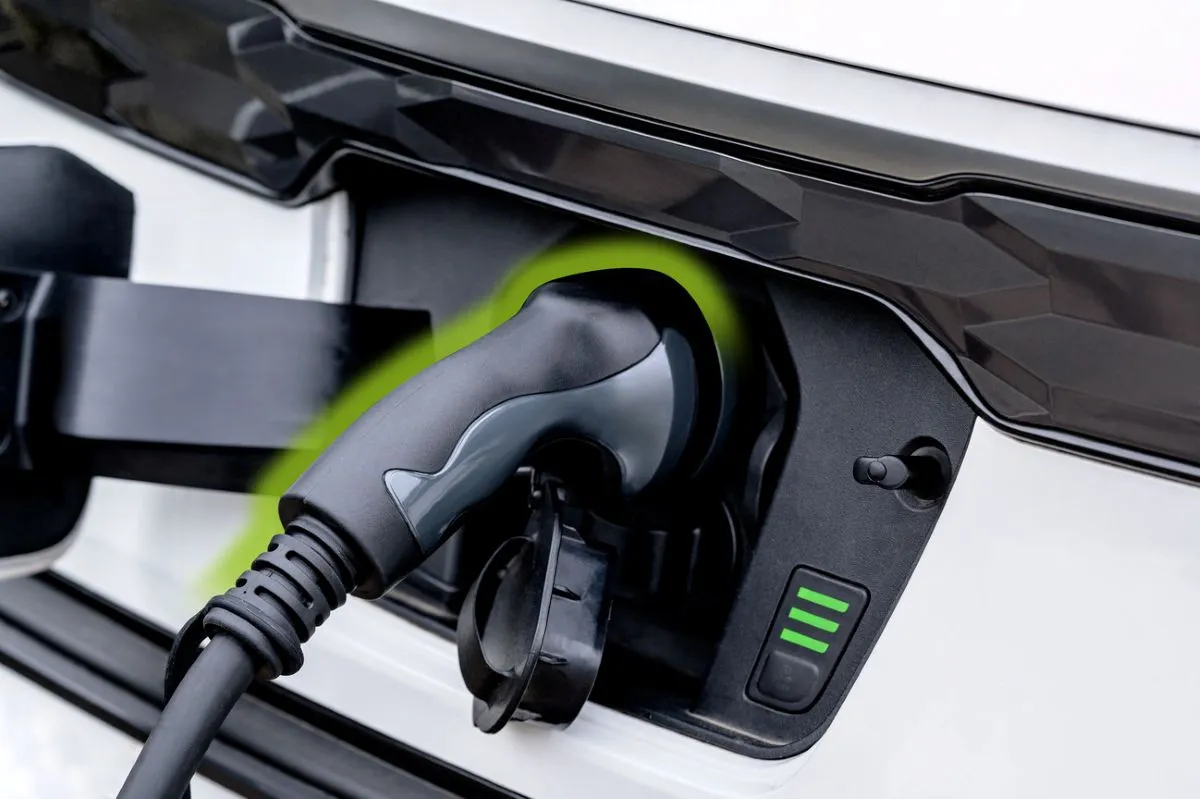 Carregadores e cabos EV da Brennenstuhl chegam a Portugal