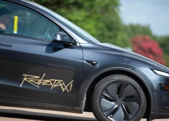 Tesla robotaxis