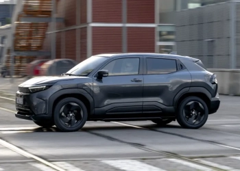 Toyota Urban Cruiser EV 3 TecheNet Toyota urban cruiser ev (3)