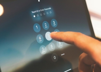 Touch Fortinet, Insider Risk Report 2025 TecheNet Risco interno em cibersegurança: perdas de dados em 77% das empresas