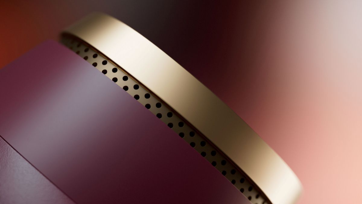 BW Pi8 Dark Burgundy Beauty 6 16x9 1 Bowers & Wilkins Pi8, Bowers & Wilkins Px7 S3 TecheNet Bw pi8 dark burgundy beauty 6 16x9 1 bowers & wilkins pi8, bowers & wilkins px7 s3