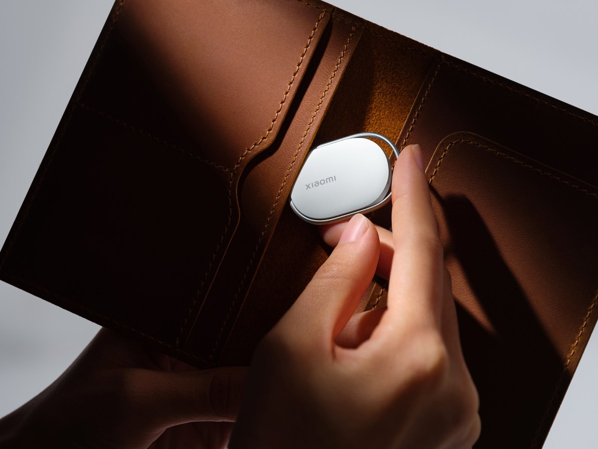 Imagens de Utilizacao de Xiaomi Tag 1 REDMI Buds 8 Pro, Xiaomi Electric Scooter 6 Series, Xiaomi Tag, Xiaomi UltraThin Magnetic Power Bank 5000 15W, Xiaomi Watch 5 TecheNet Xiaomi tag