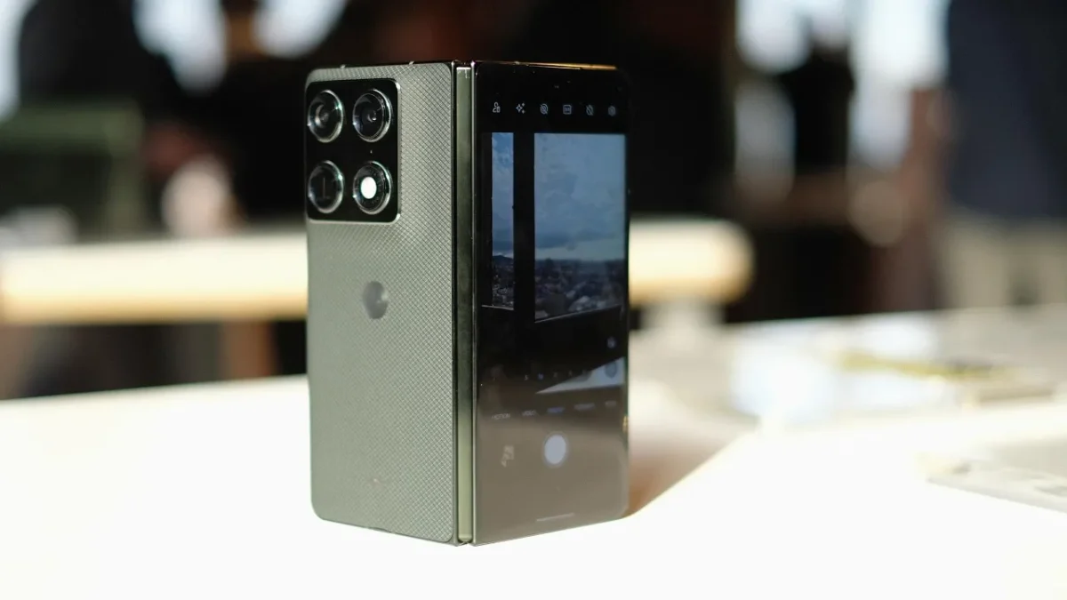 Motorola Razr Fold 3 TecheNet Motorola razr fold (3)