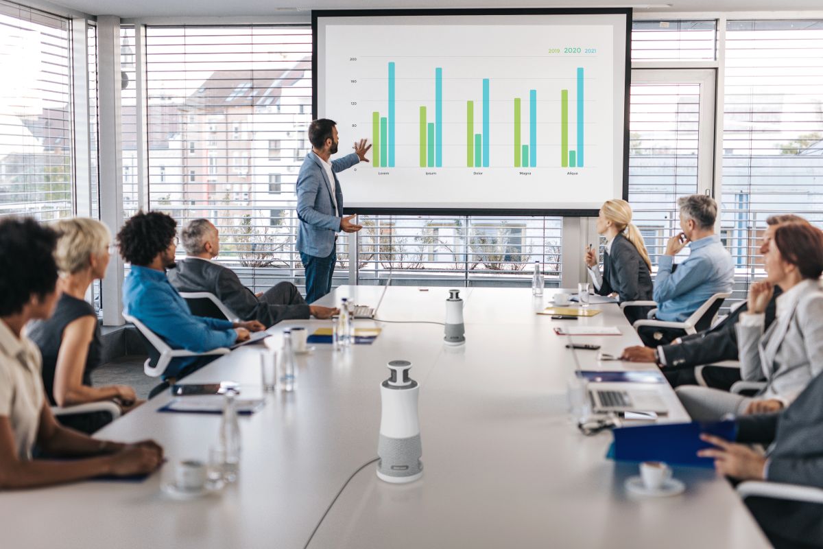 Ricoh meeting hub 360: a proposta 3 em 1 para videoconferências