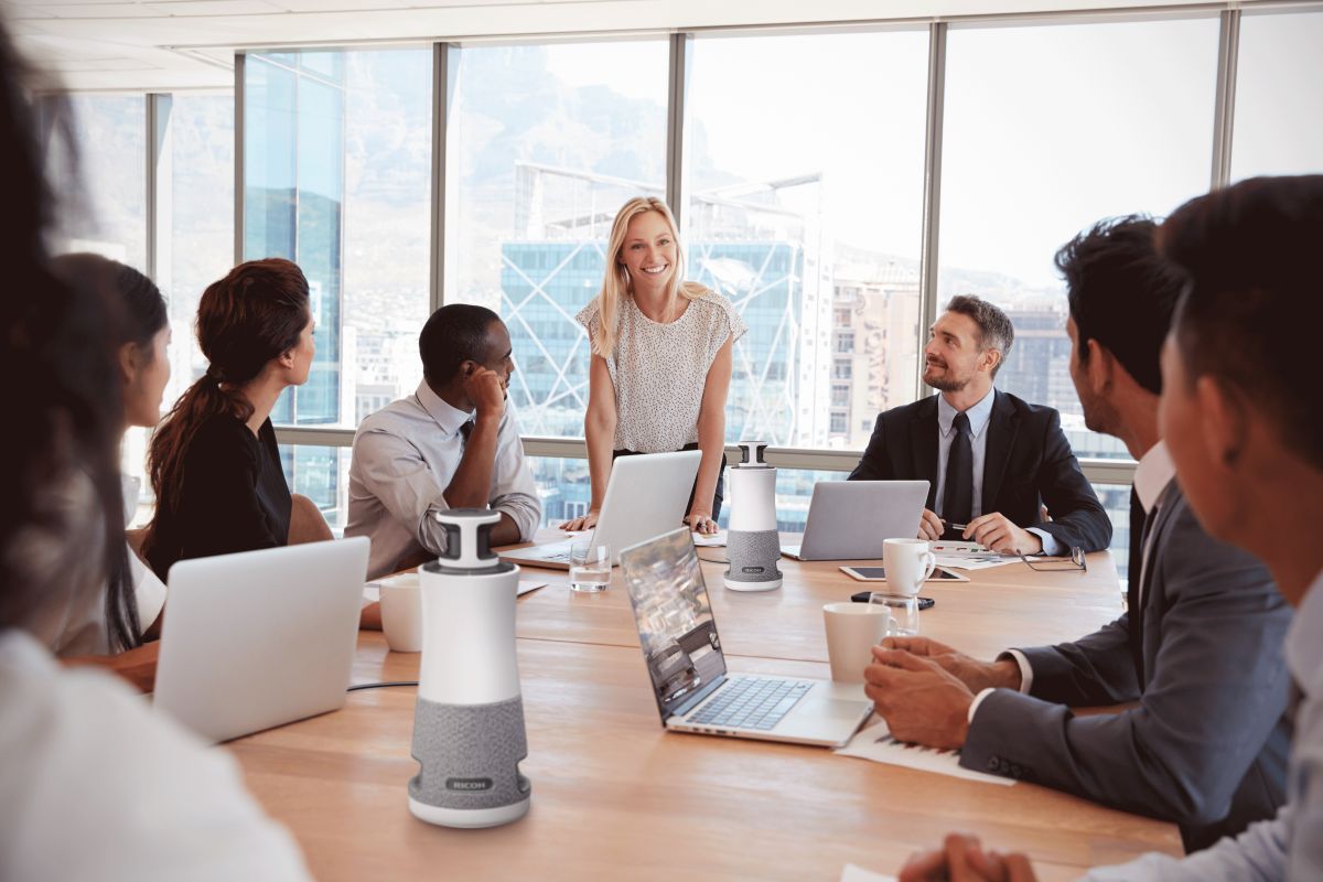 Ricoh meeting hub 360 6 ricoh meeting hub 360, trabalho híbrido, videoconferências