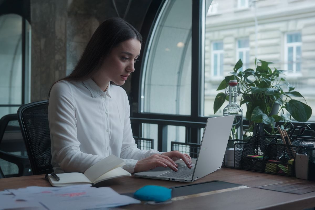 Acer Swift Spin 14 AI Intel SFSP14 I51T Lifestyle 03 Acer, Acer Swift Air 14 TecheNet Acer swift spin 14 ai intel sfsp14 i51t lifestyle 03 acer, acer swift air 14