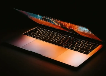 Apple oled macs