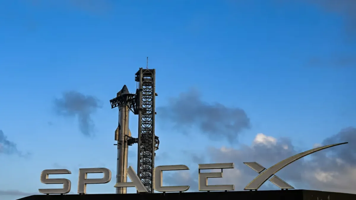 Spacex echostar