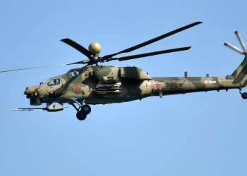 Drone Ucrania Helicoptero Russia drone, helicóptero, rússia, Ucrânia TecheNet Drone ucrânia - helicóptero rússia