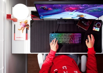 HP regresso aulas HP OmniBook 3, HP OmniBook 5, HP Portugal, HyperX OMEN 24 G2, OMEN MAX 16, regresso às aulas, tecnologia para estudantes TecheNet Hp sugere tecnologia para estudantes no regresso às aulas