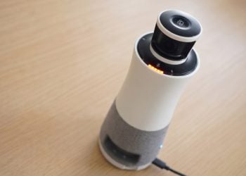 Ricoh 360 meeting hub v2: quando uma reunião híbrida deixa de parecer uma chamada improvisada