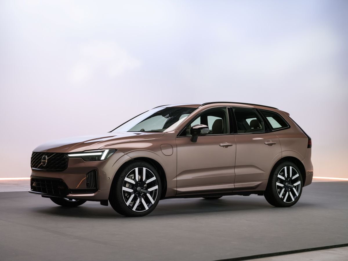 The New Volvo XC60 Studio Front 34 TecheNet The new volvo xc60 studio front 34